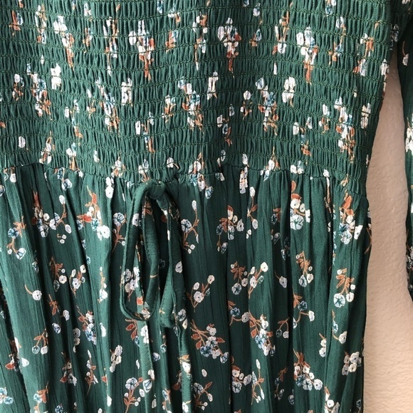 NWT Angie Green Floral Dress - Picture 3 of 8